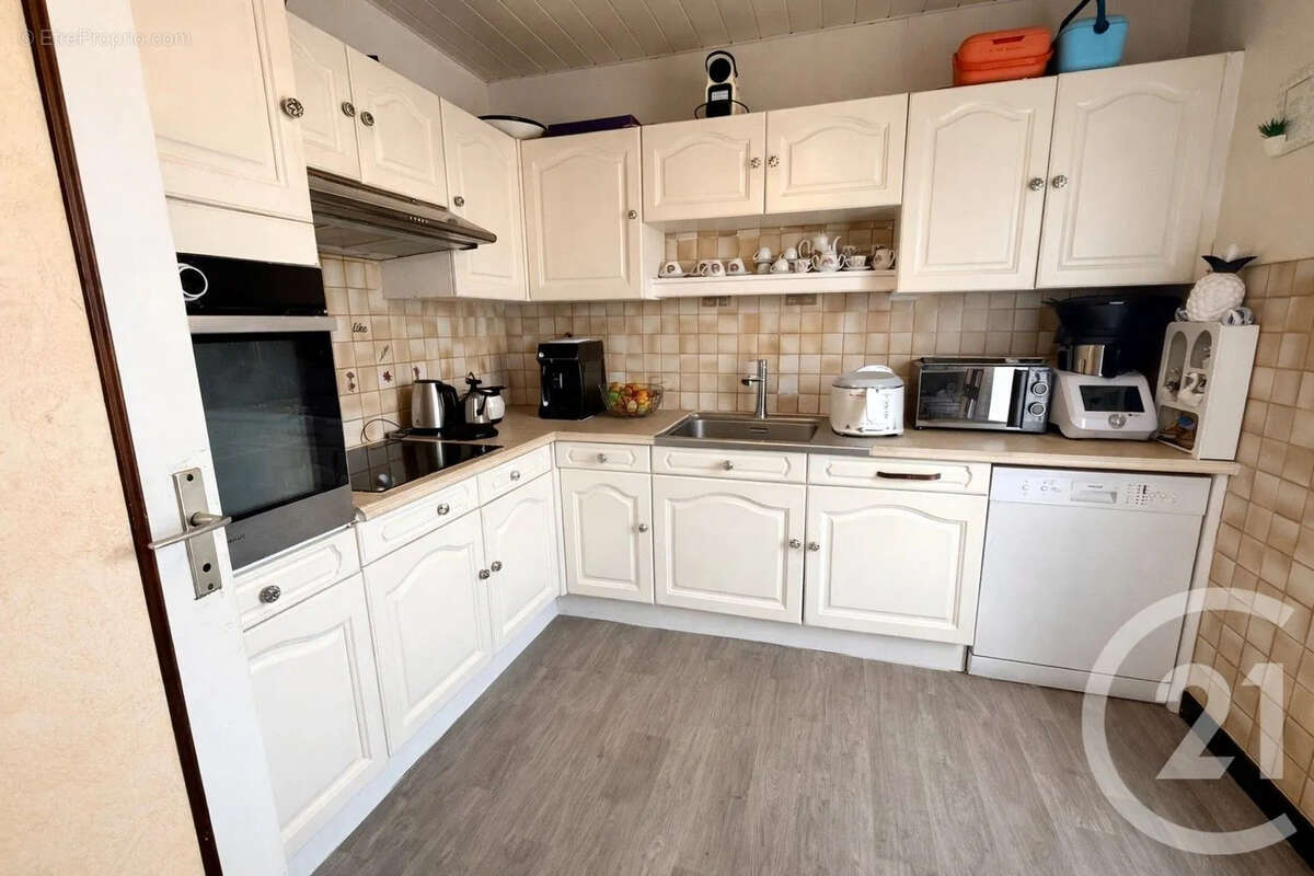 Maison à SAINT-QUENTIN