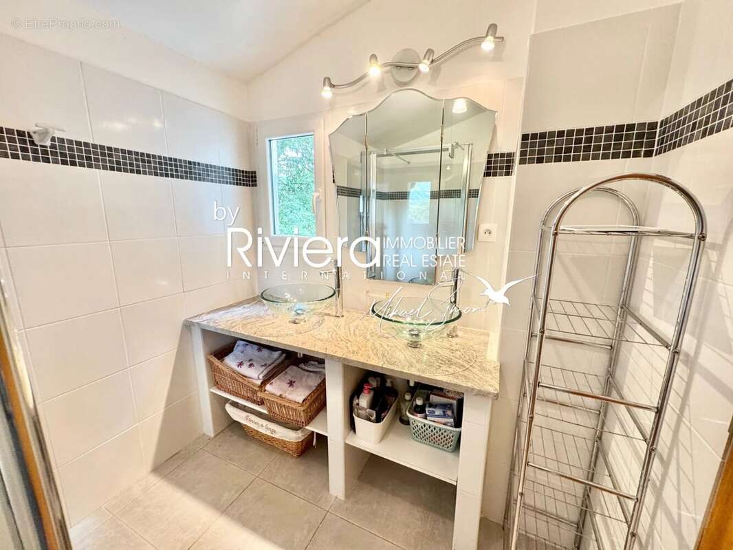 Maison à LA CROIX-VALMER