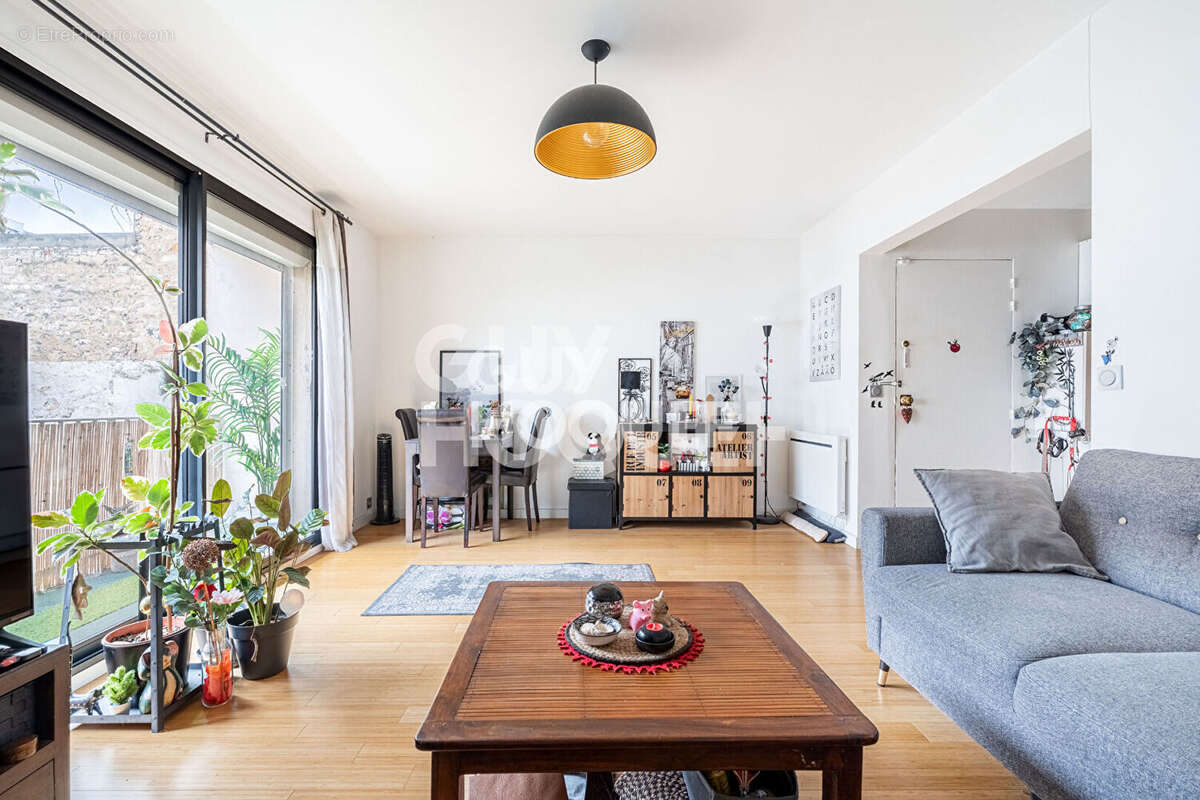Appartement à ASNIERES-SUR-SEINE