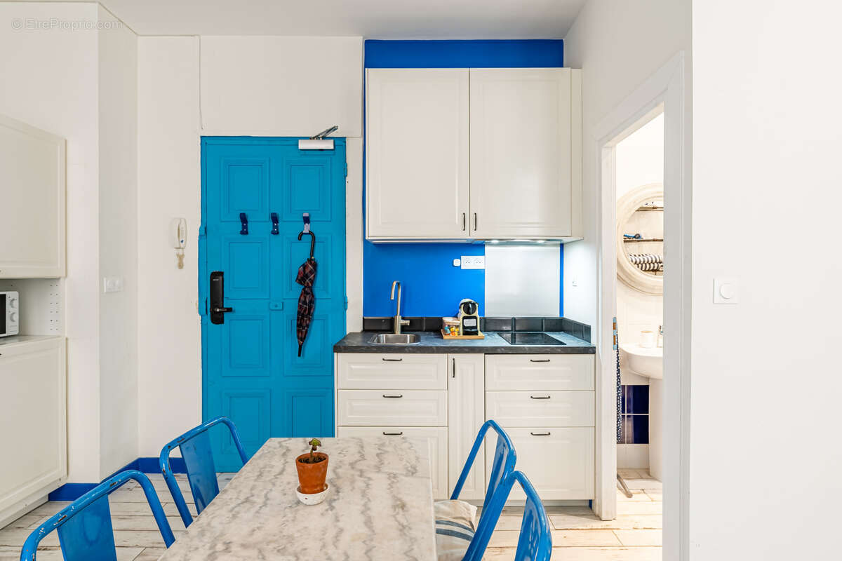 Appartement à MARSEILLE-1E