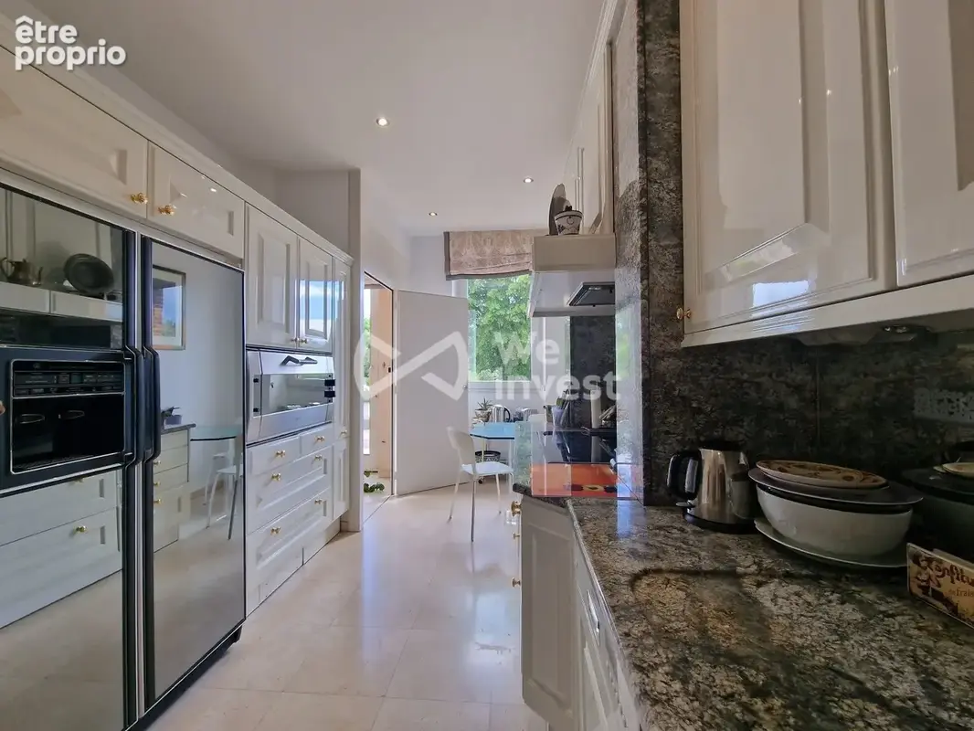 Maison 9 pièces 380 m² à vendre à Castelsarrasin (82100) - photo 8