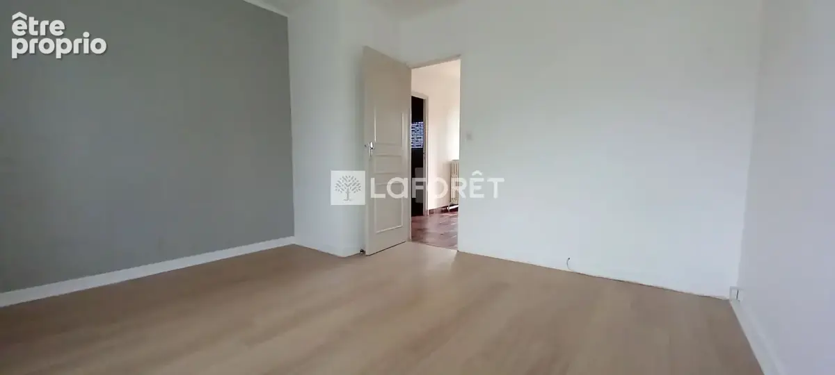 Maison GUINGAMP - 4 pièce(s) - 105 m2 - photo 10