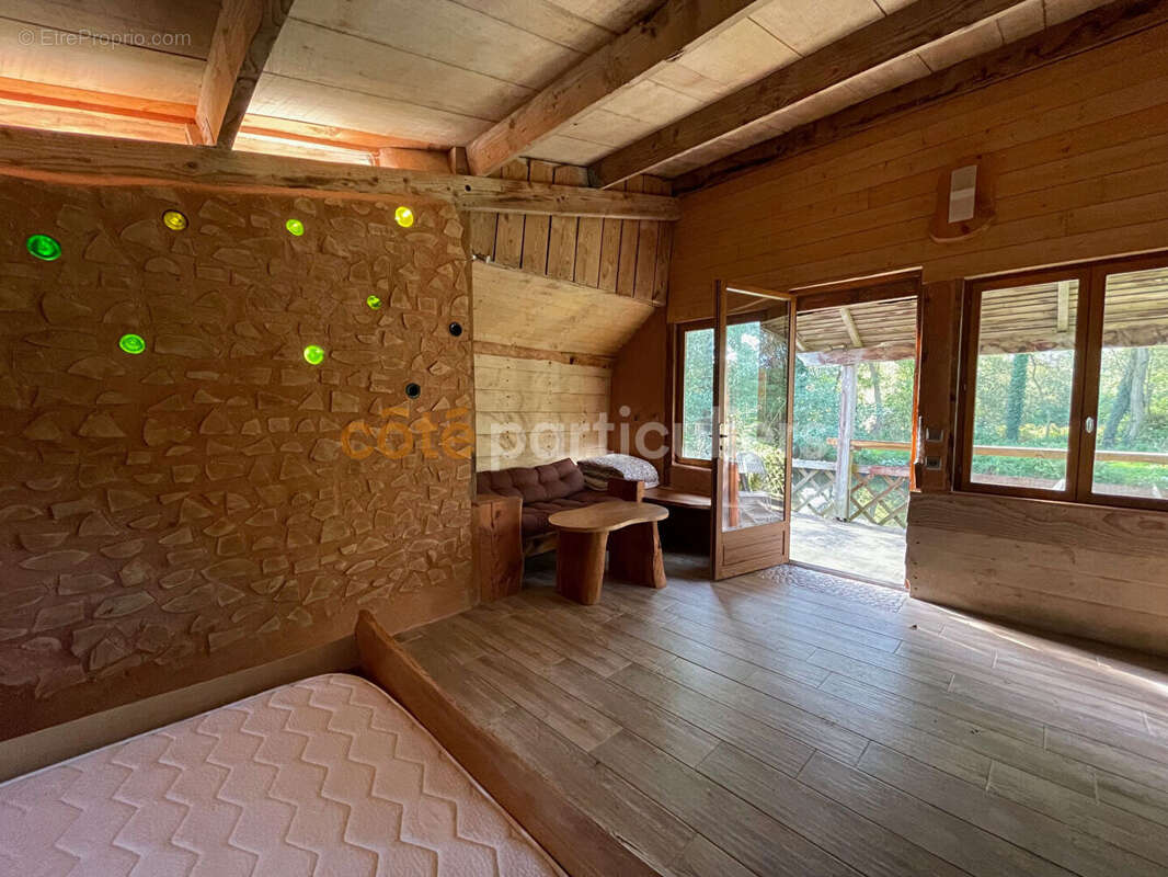 Terrain à MOON-SUR-ELLE