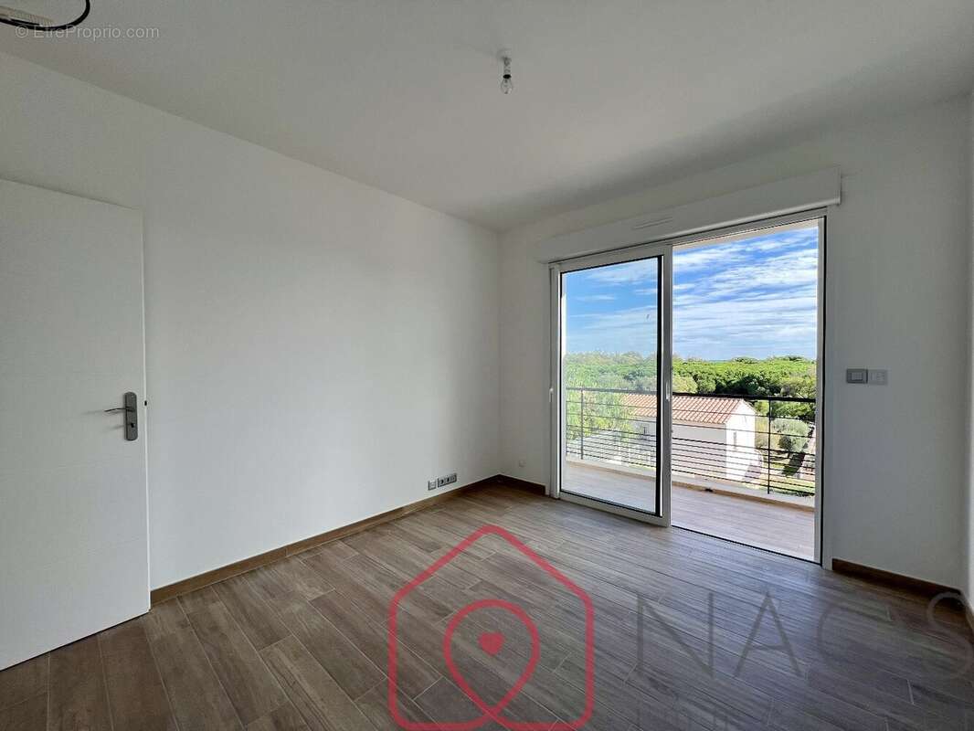 Villa, piscine, 5 pièces, Saint Aygulf - photo 10