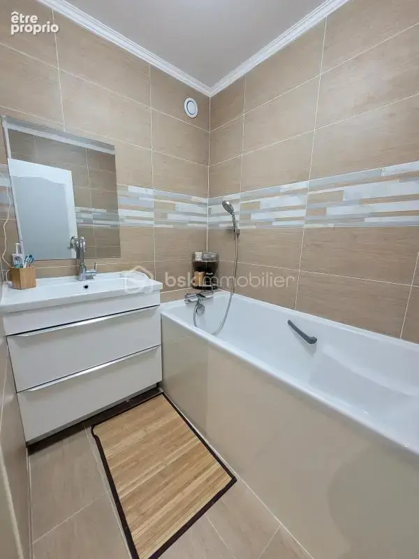 Appartement 5 pieces 94 m² avec grand balcon - photo 7