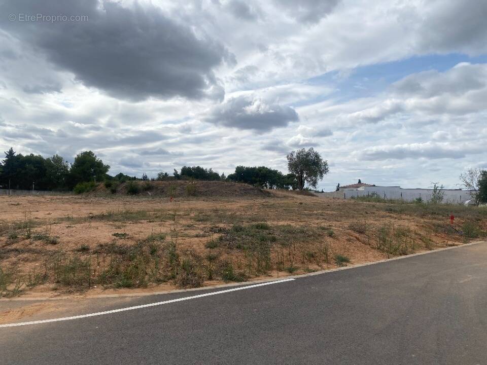 Terrain à NARBONNE