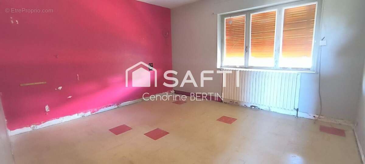 Photo 3 - Maison à SAINT-DENIS-LES-BOURG
