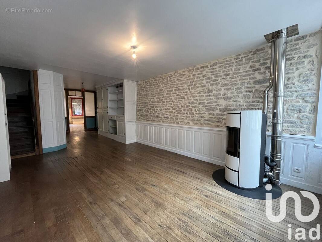 Photo 1 - Maison à LANGRES