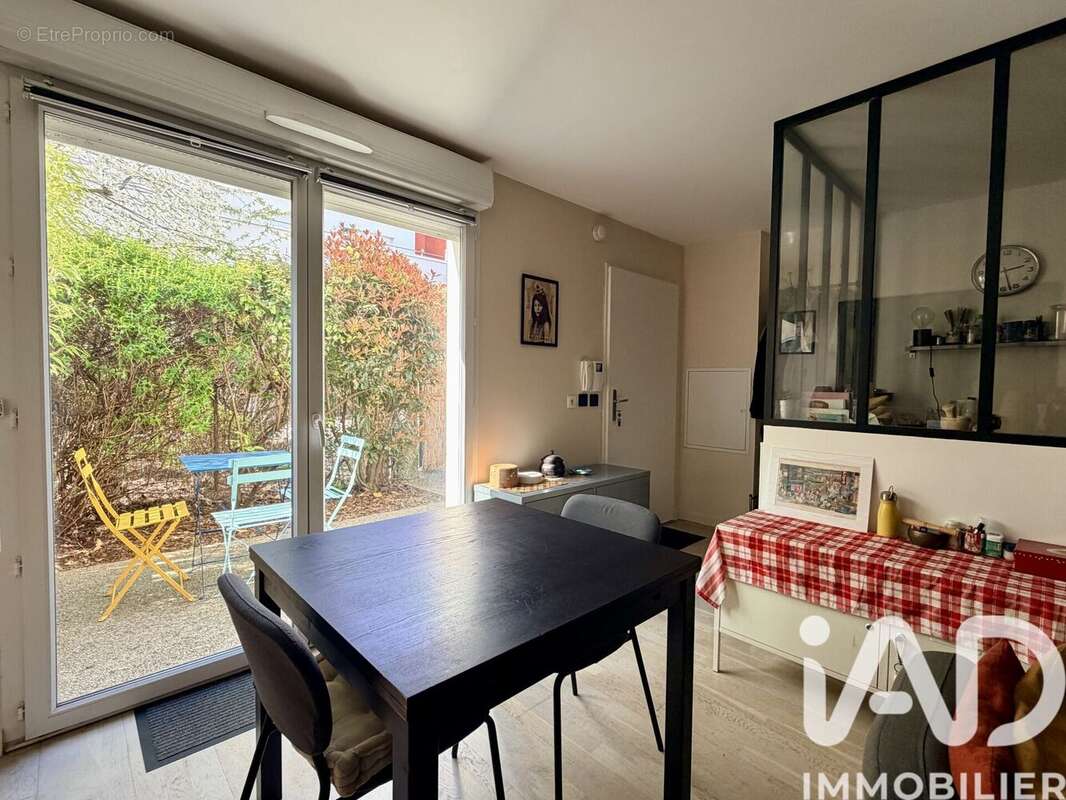 Photo 7 - Appartement à VILLEMOMBLE
