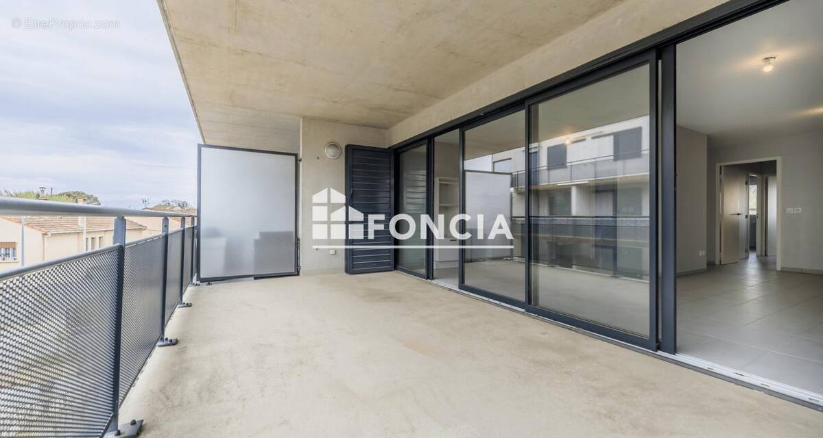 Appartement à LE PONTET