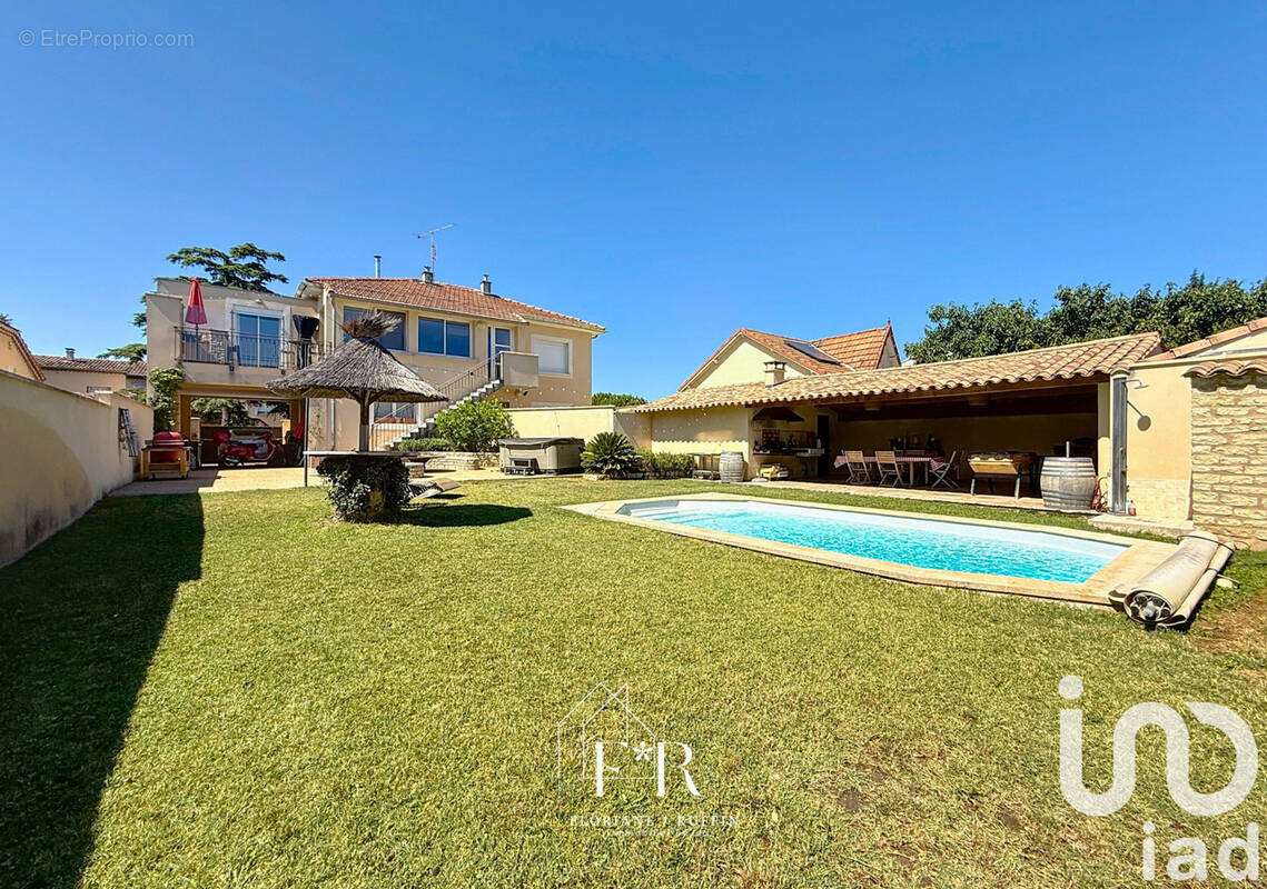 Photo 1 - Maison à LE PONTET