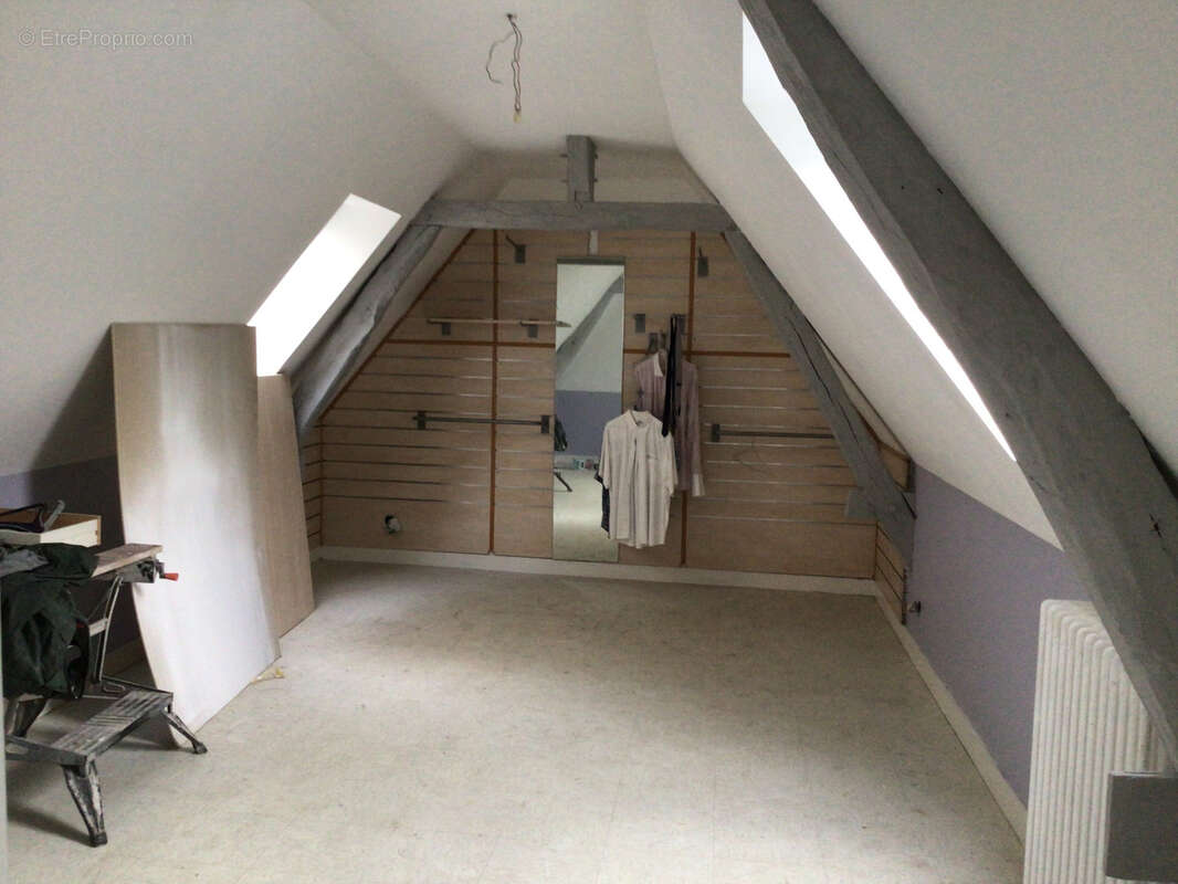 Veigné : immeuble à revenus avec trois logements à acheter - photo 8