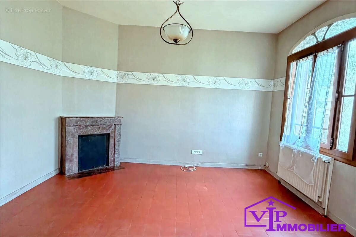Maison  brique/silex de 158 m² - photo 4