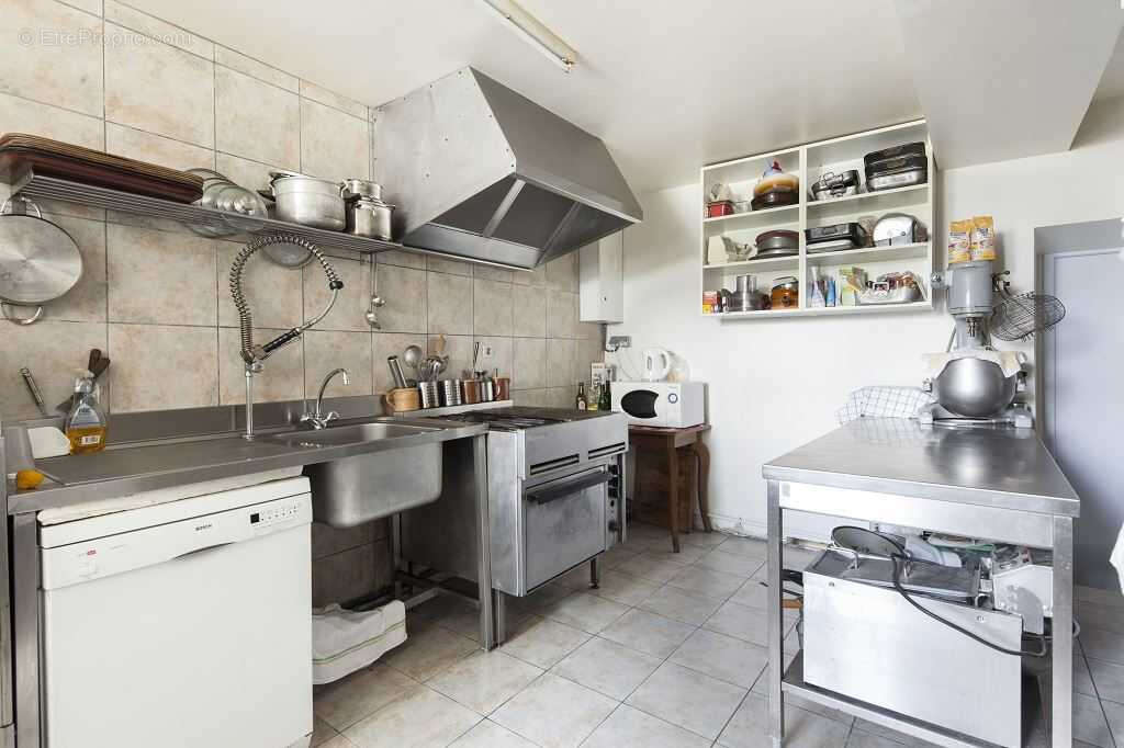 Magnifique Propriété  de 364 m² . - photo 2