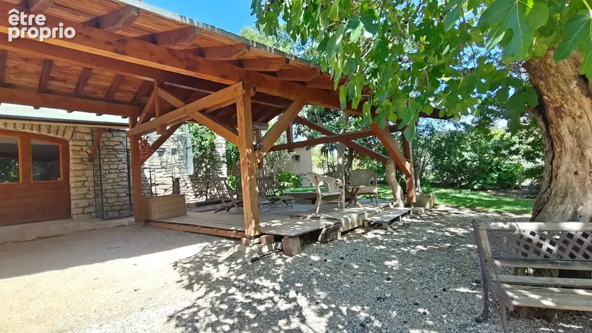Propriété d’exception avec double habitation sur 2 hectares - photo 18