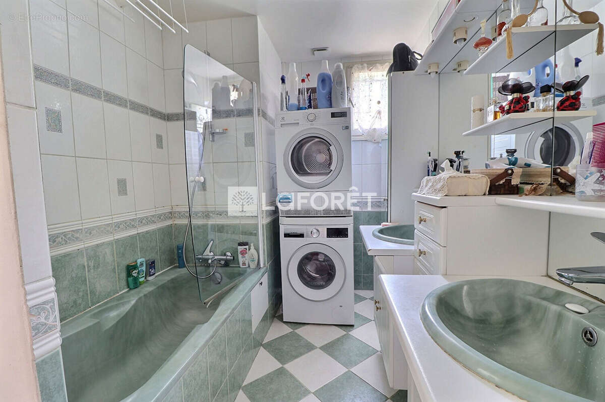 Maison à MILLY-LA-FORET