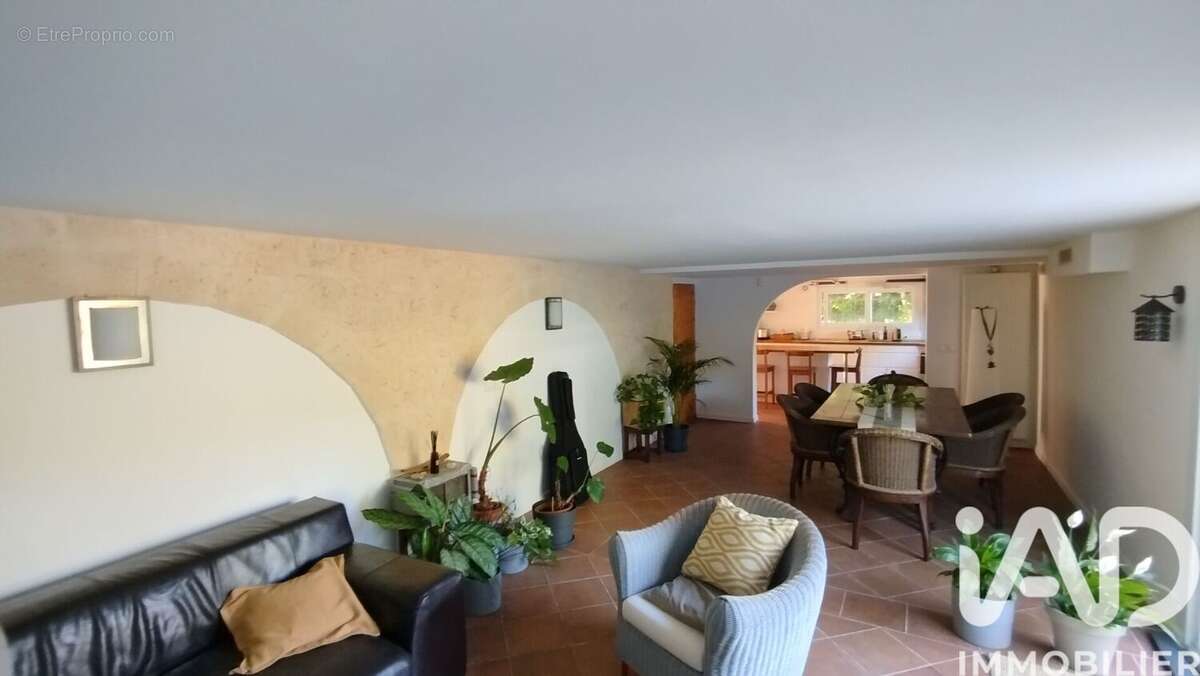 Photo 3 - Maison à LE TAILLAN-MEDOC