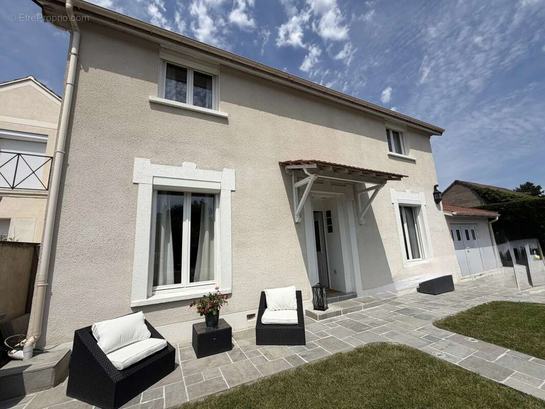 Maison à LA VERRIERE