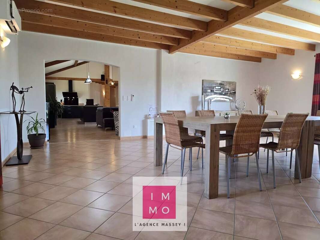 Maison à LANNEMEZAN