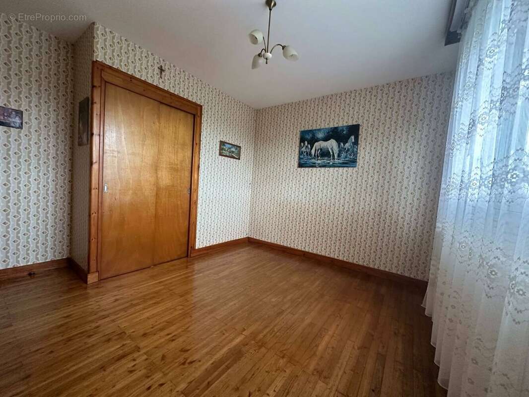 Maison à SAINT-ANDRE-DE-LA-MARCHE