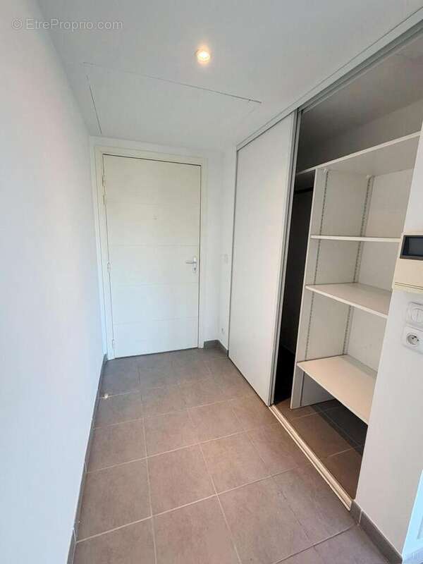   - Appartement à CAGNES-SUR-MER