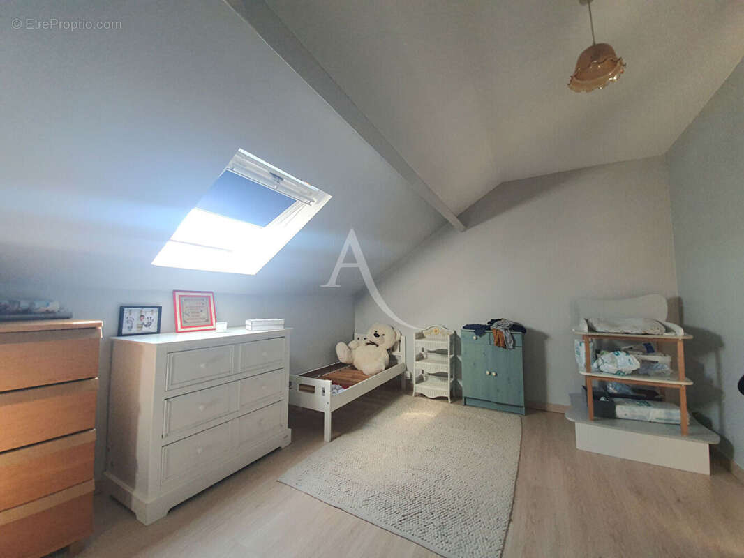 Maison à LES MUREAUX