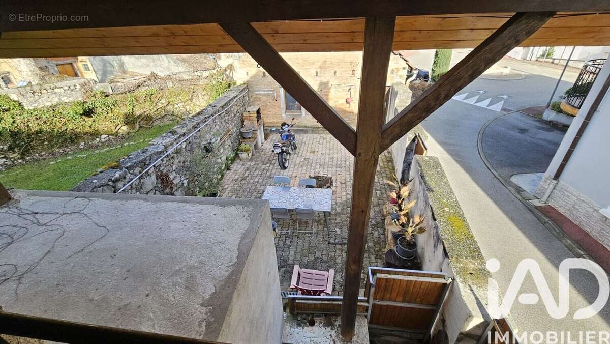 Photo 7 - Maison à CULOZ