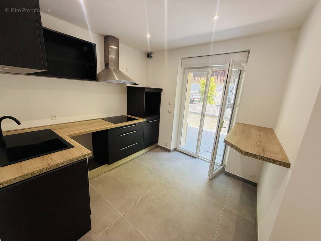 Appartement à SONNAZ