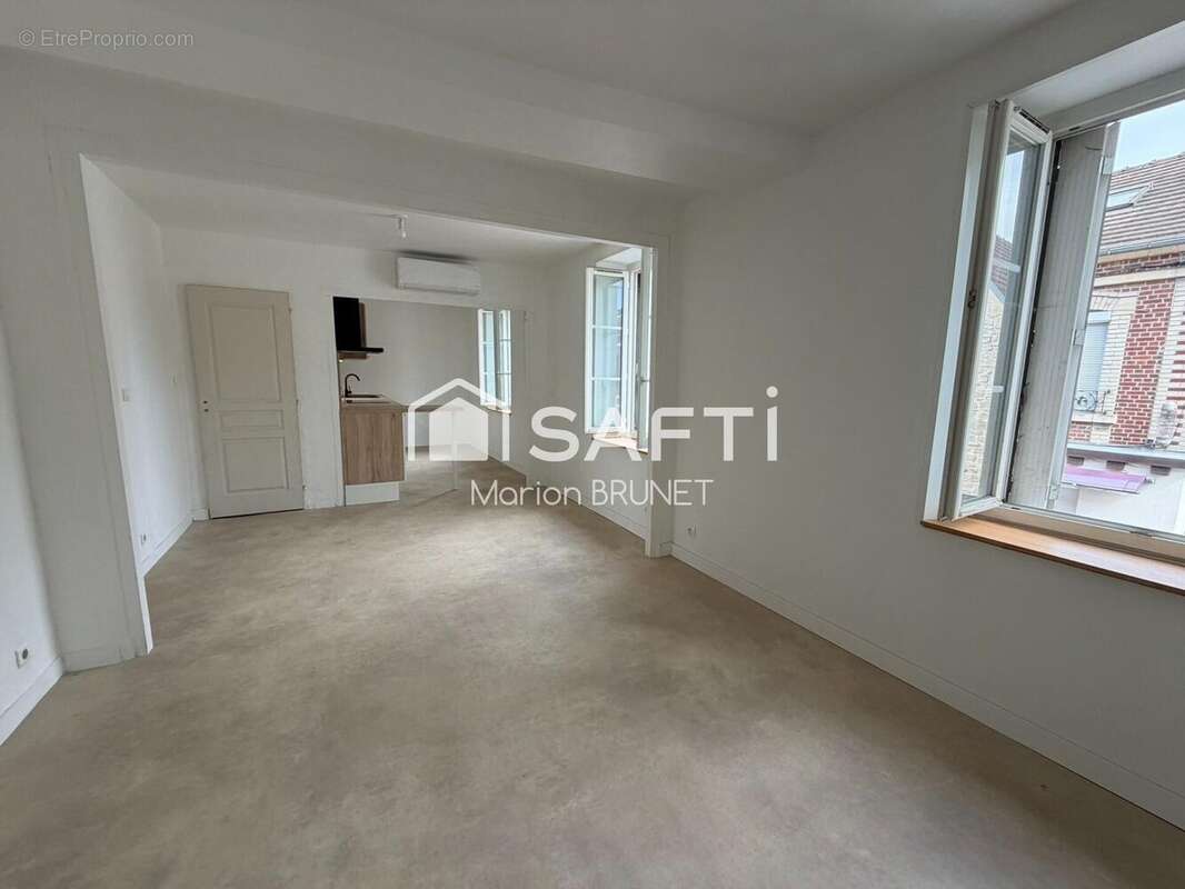 Commerce 145 m² à Montataire  - photo 2