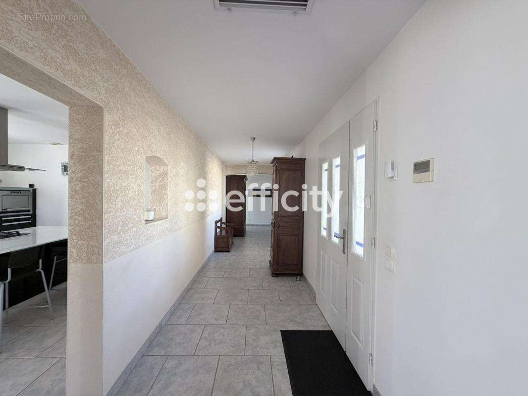 Maison à MOULEYDIER