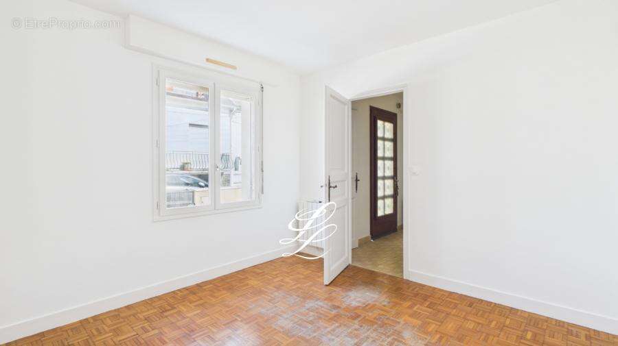 Maison 78 m² à Le Mans  - photo 144