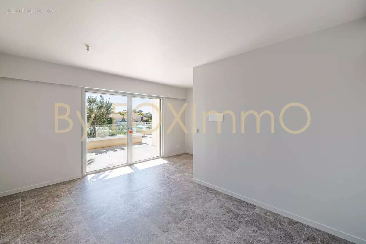 Maison à CAGNES-SUR-MER