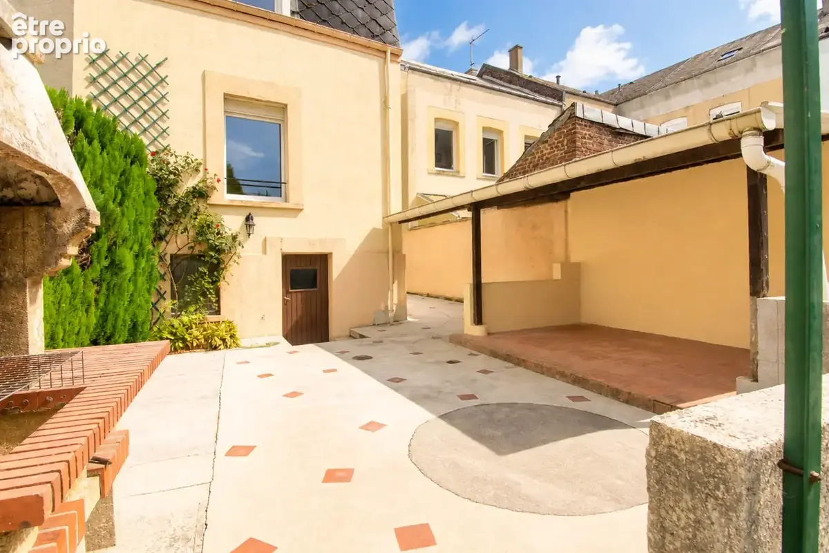 Maison à CHARLEVILLE-MEZIERES