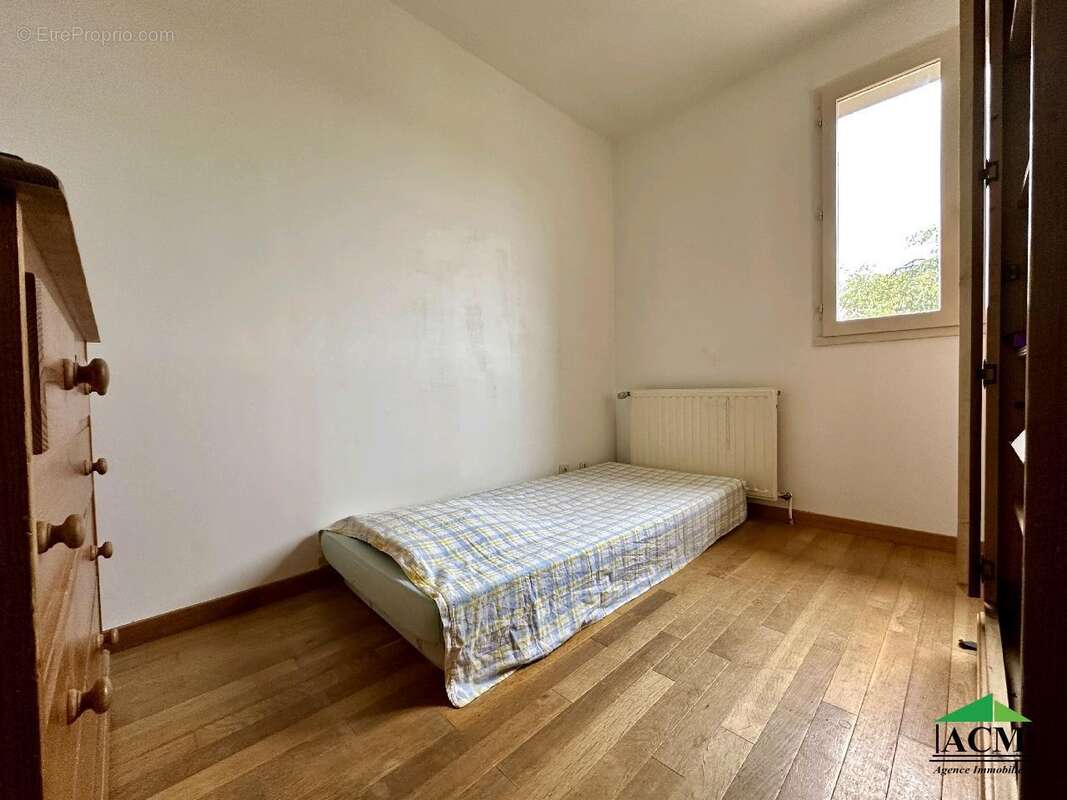 Maison à MERY-SUR-OISE