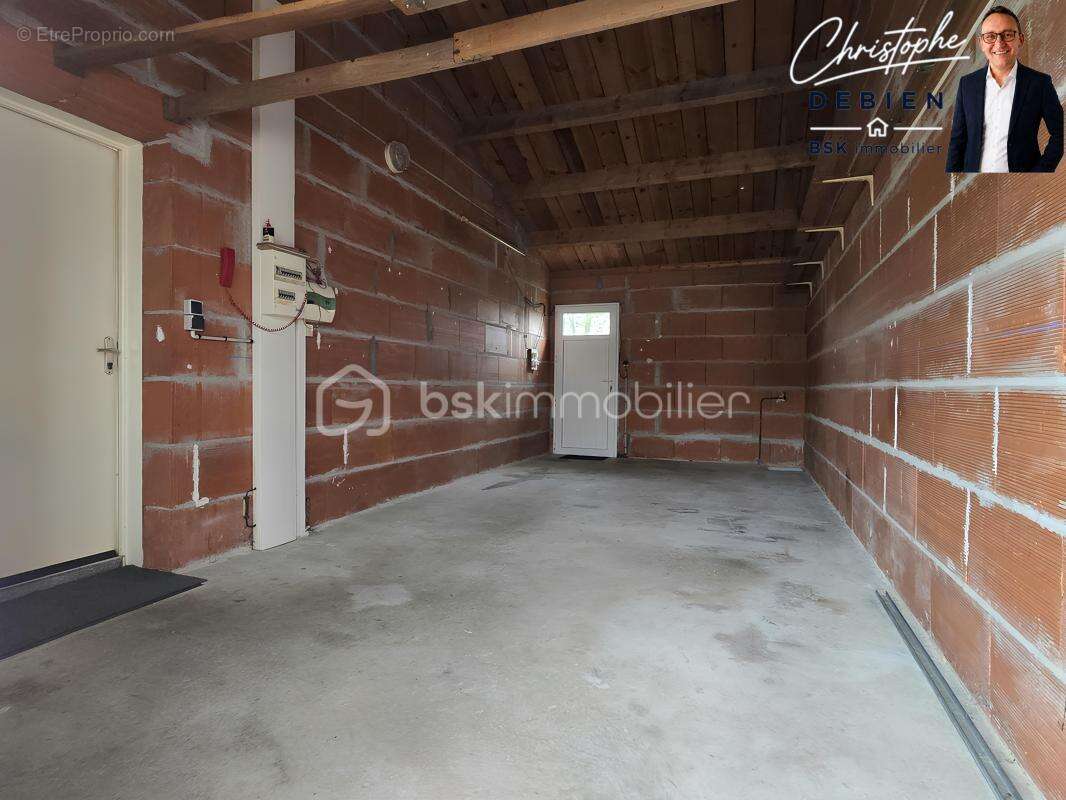 Pavillon de 2002 sur 560 m² de terrain – 3 chambres – jardin et terrasse - photo 8