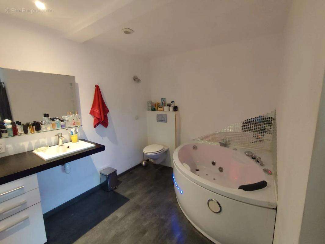 Maison de 6 pièces à Elbeuf - photo 9