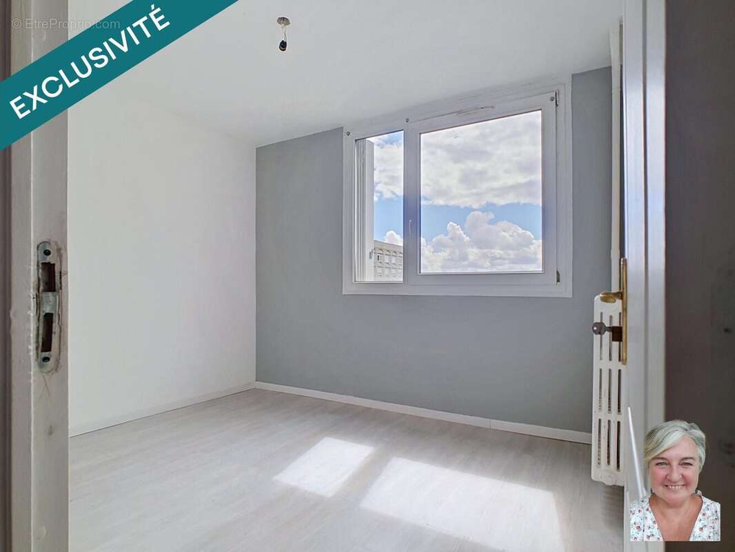 Photo 8 - Appartement à LYON-8E