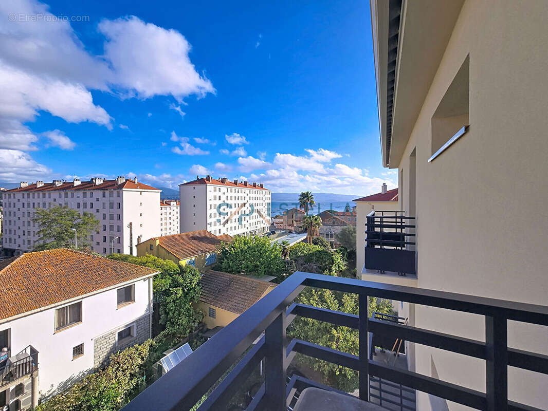 Appartement à AJACCIO