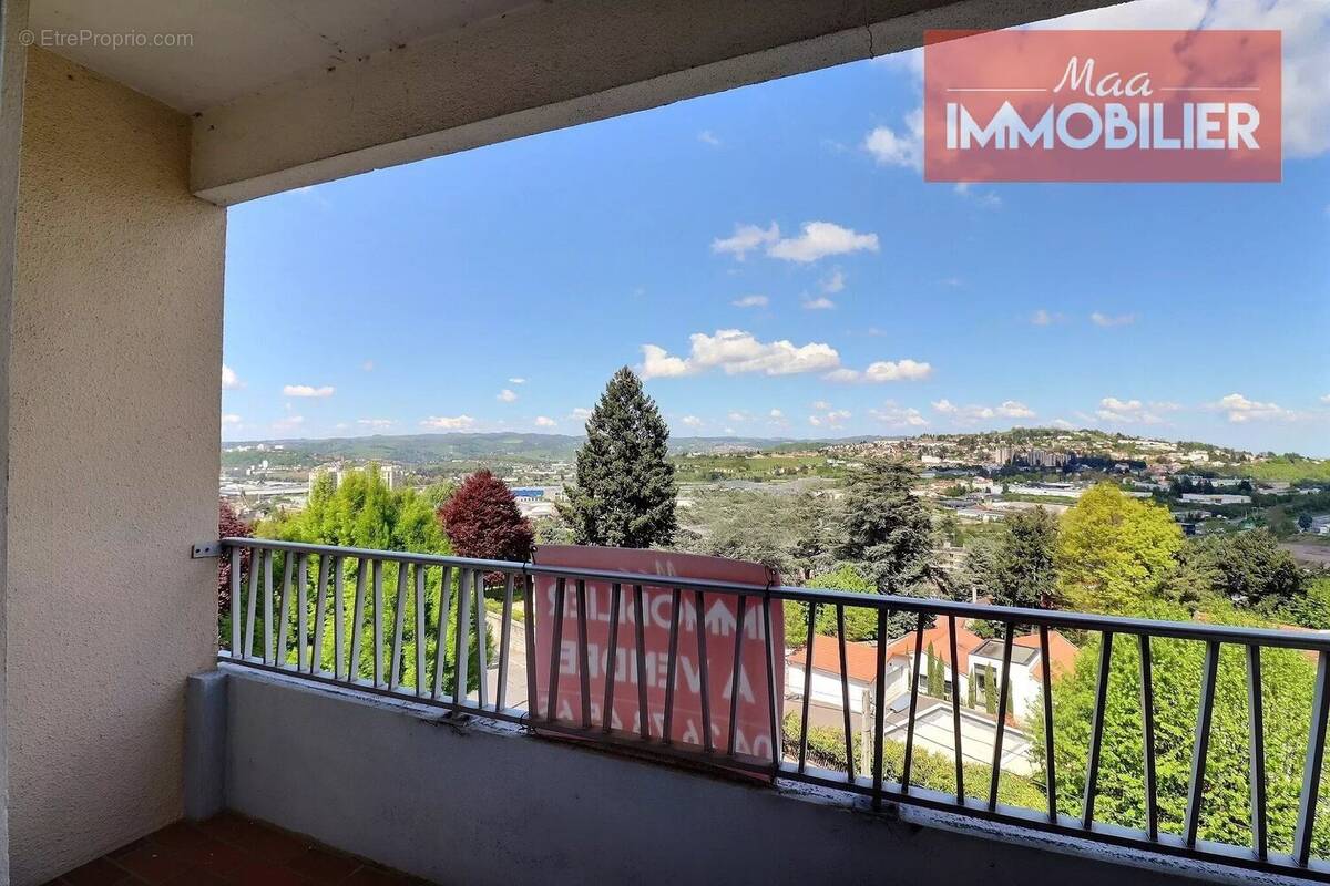 Appartement à SAINT-ETIENNE