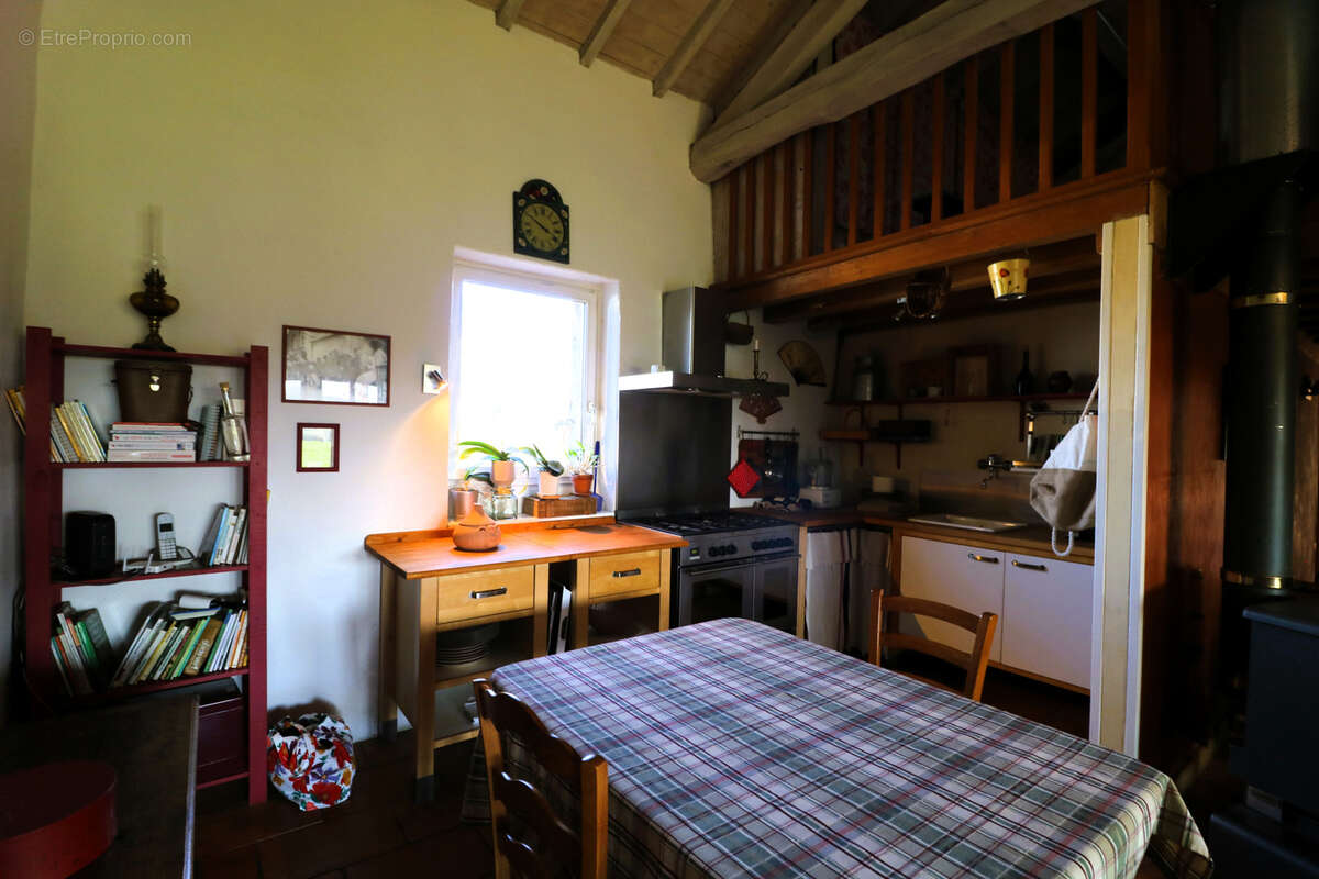 Propriété de 2.5ha avec Maison rénovée, dépendances, Vue Pyrénées - photo 10