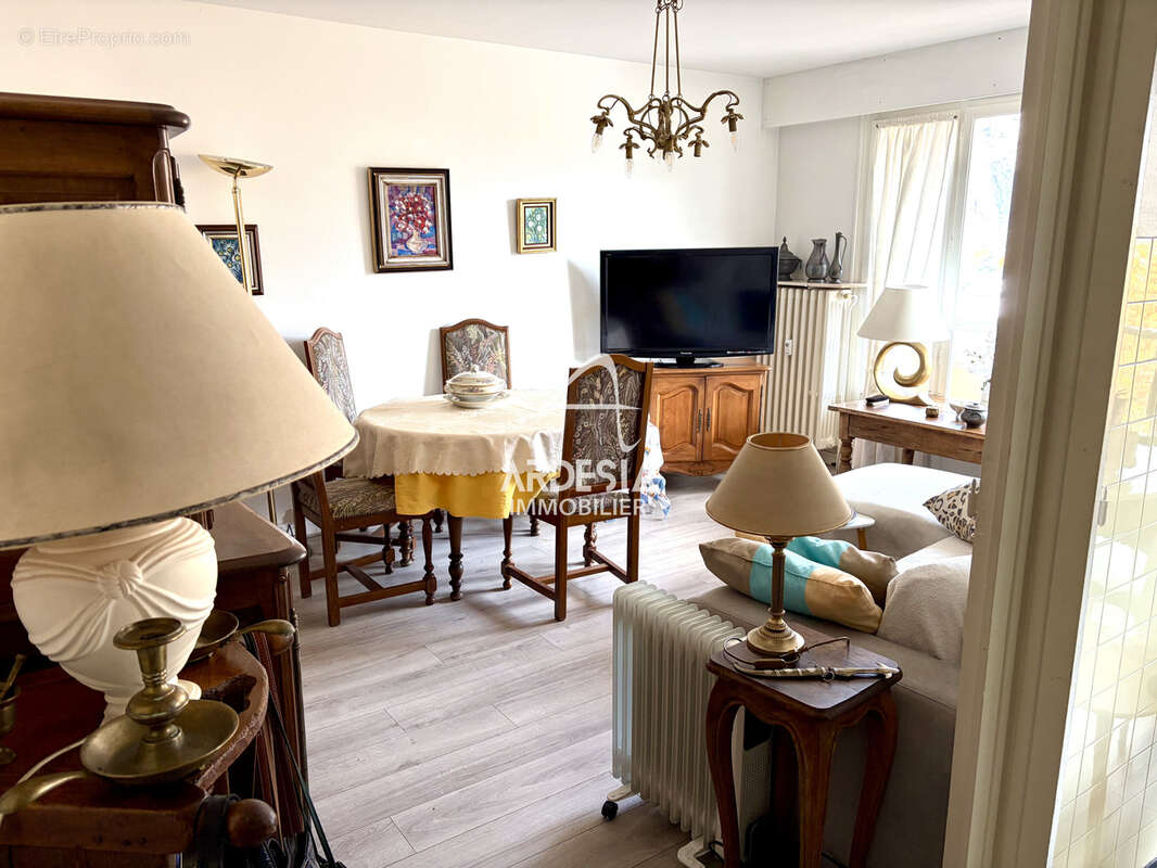 Appartement à SAINT-JEAN-DE-MAURIENNE