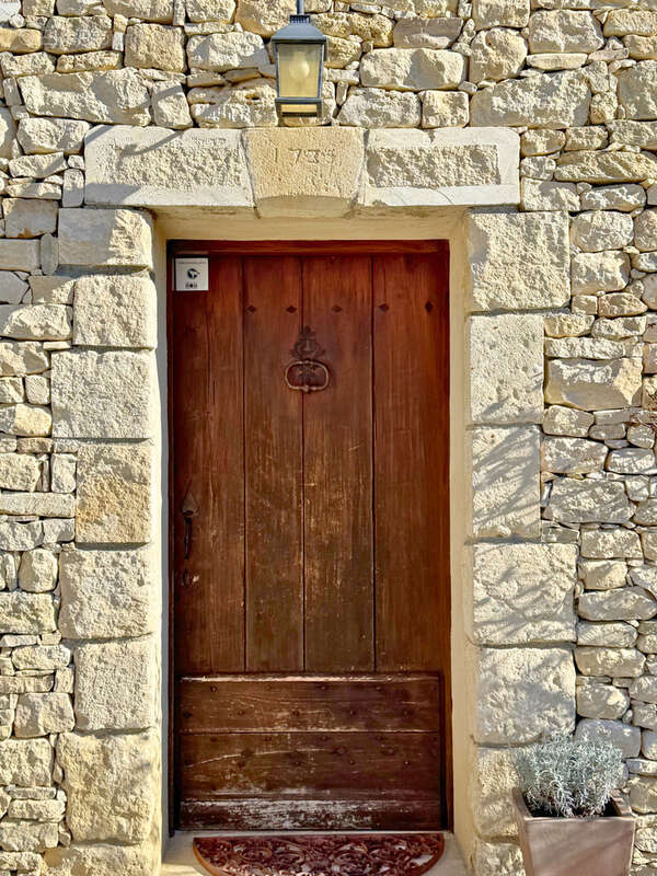 Maison à FORCALQUIER