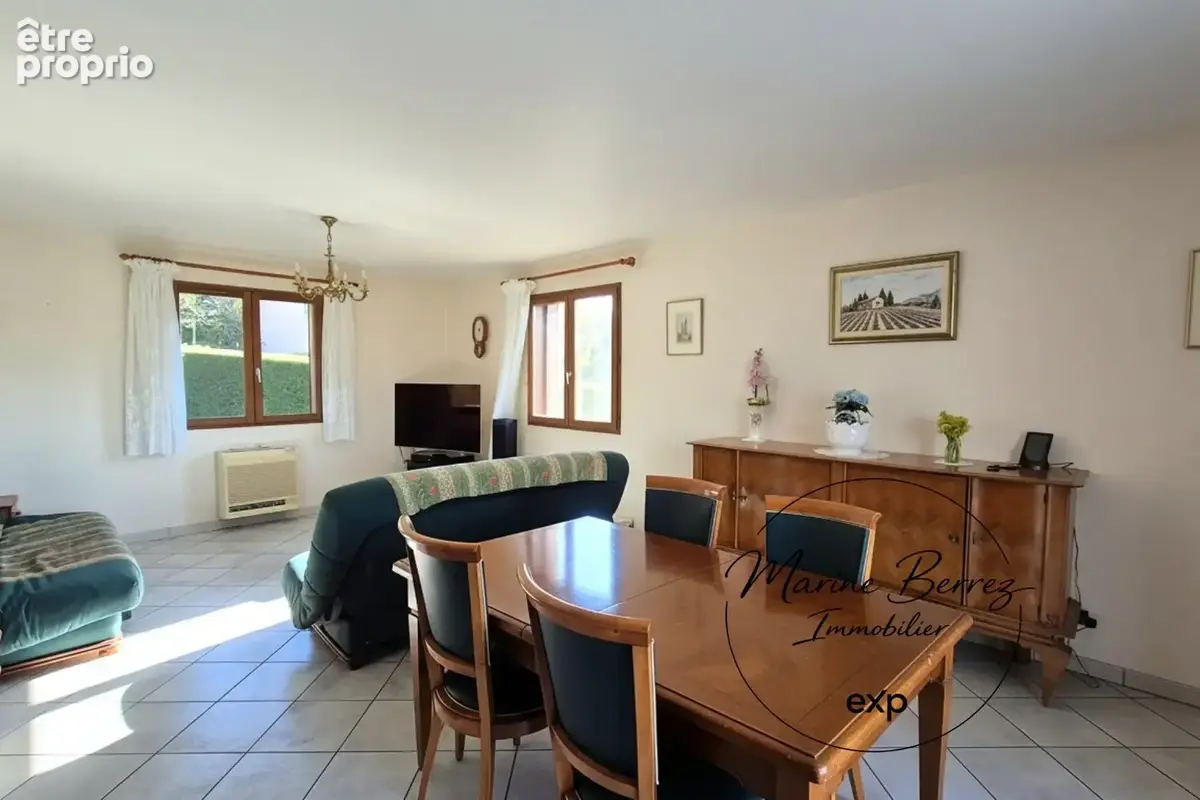 Maison 139 m² à Voglans  - photo 5