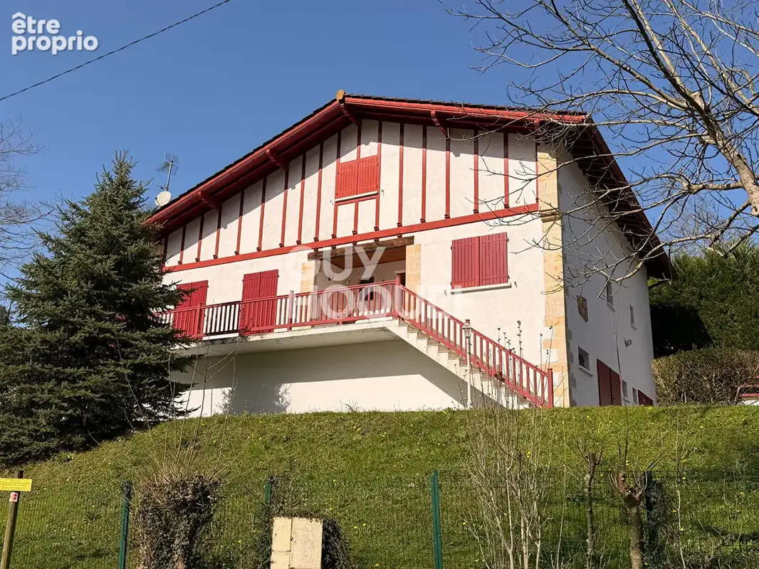 Biriatou  (5 min d'hendaye)-belle villa 5 pieces de 218 m² - photo 3