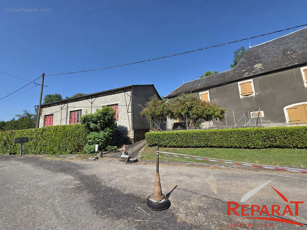 Maison à MARCILLAC-LA-CROZE