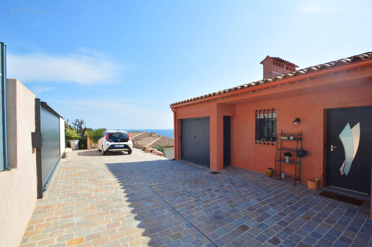 Maison à SAINT-RAPHAEL