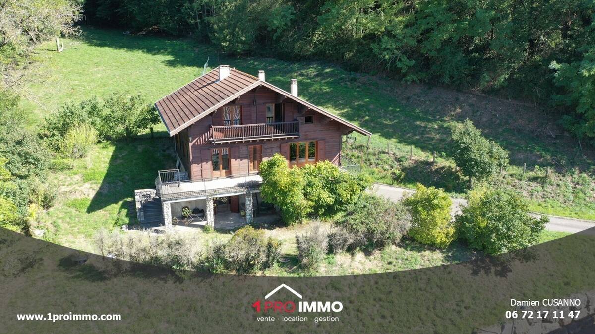 photos n°1 - Maison à SAINT-EGREVE