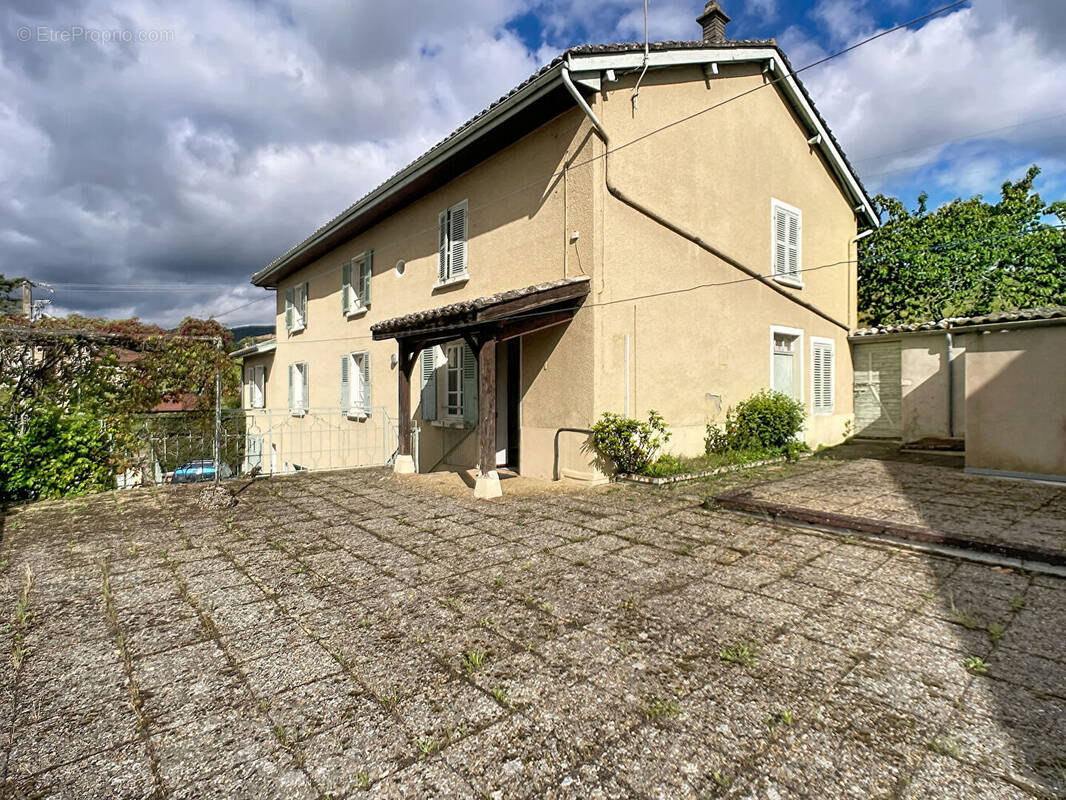 Maison à LANTIGNIE