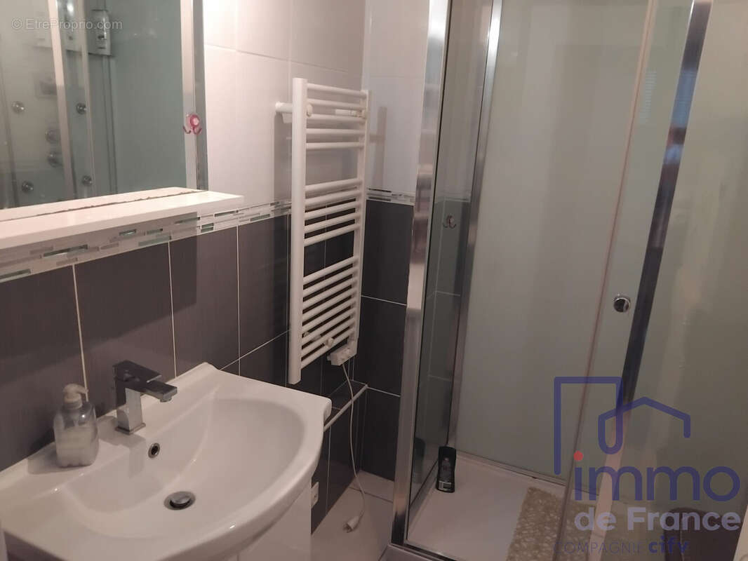 Appartement 77 m² à Montbrison  - photo 5