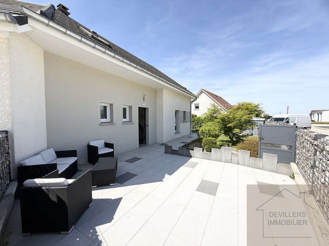 Maison à SAONE